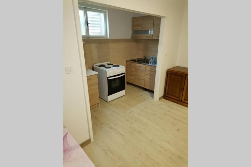 Apartman Danica Herceg Novi Eksteriør bilde